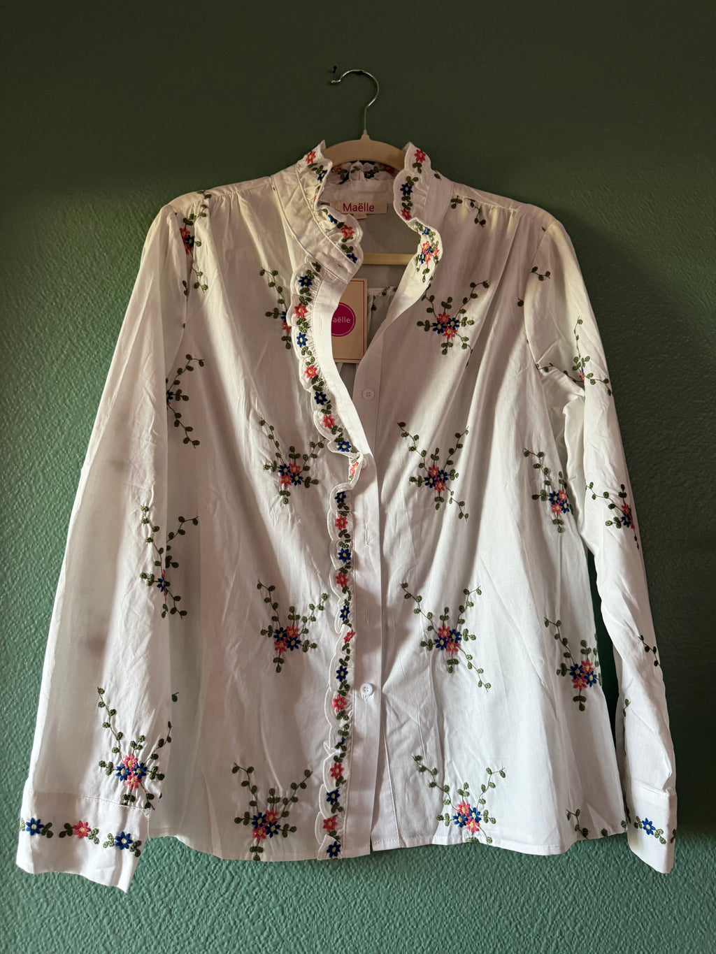 Chemise Blanche avec Fleurs