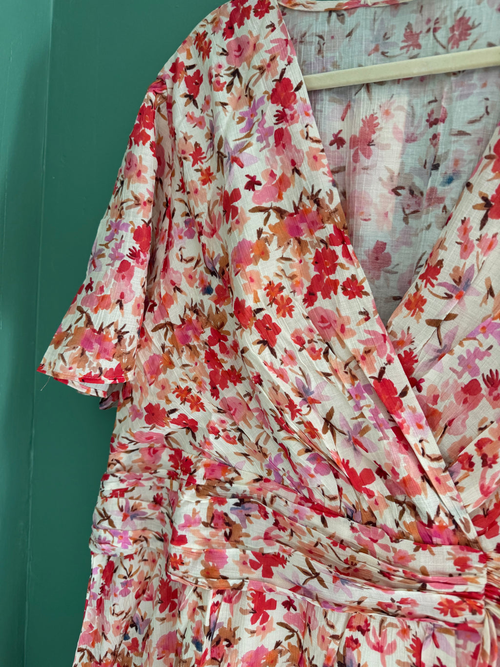 Robe rose courte