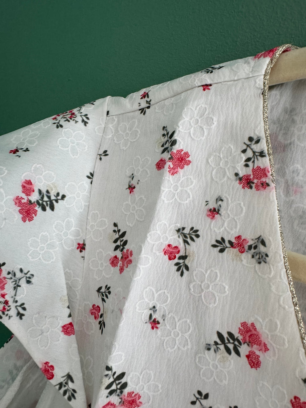 Top blanc et rose