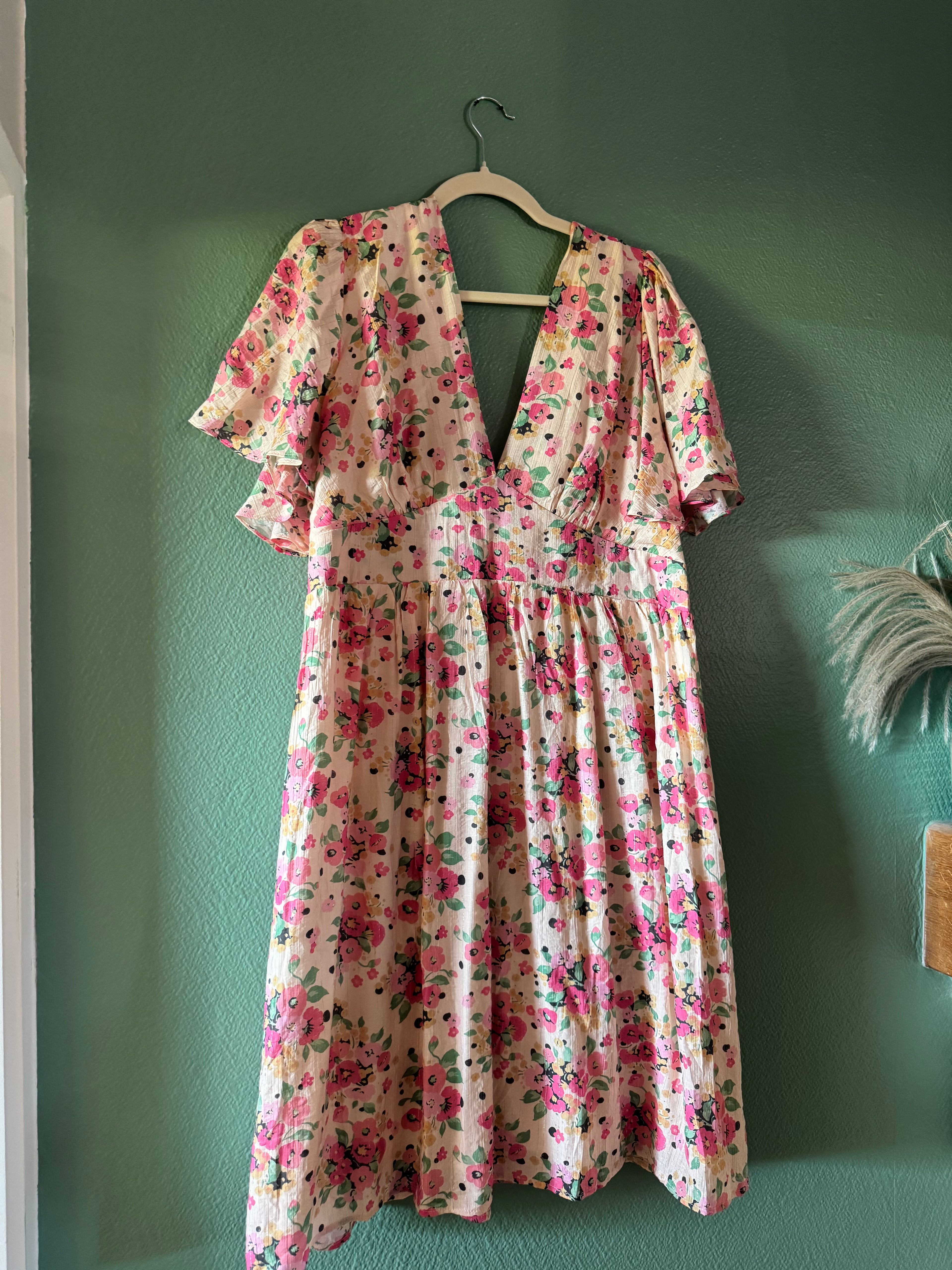 Robe Courte Fleurie Rose