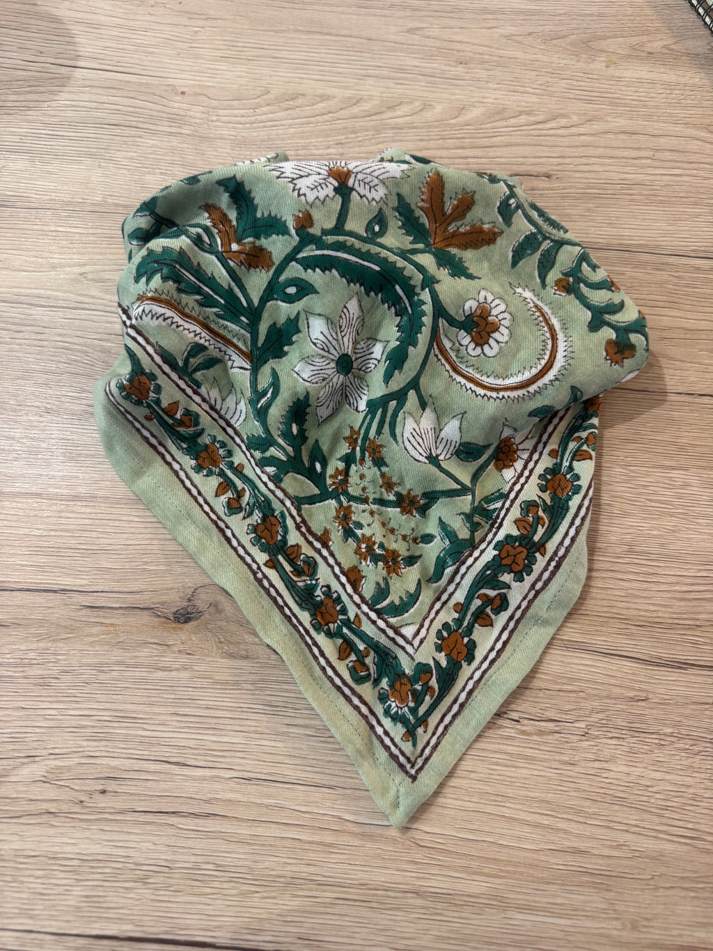 Foulard kaki