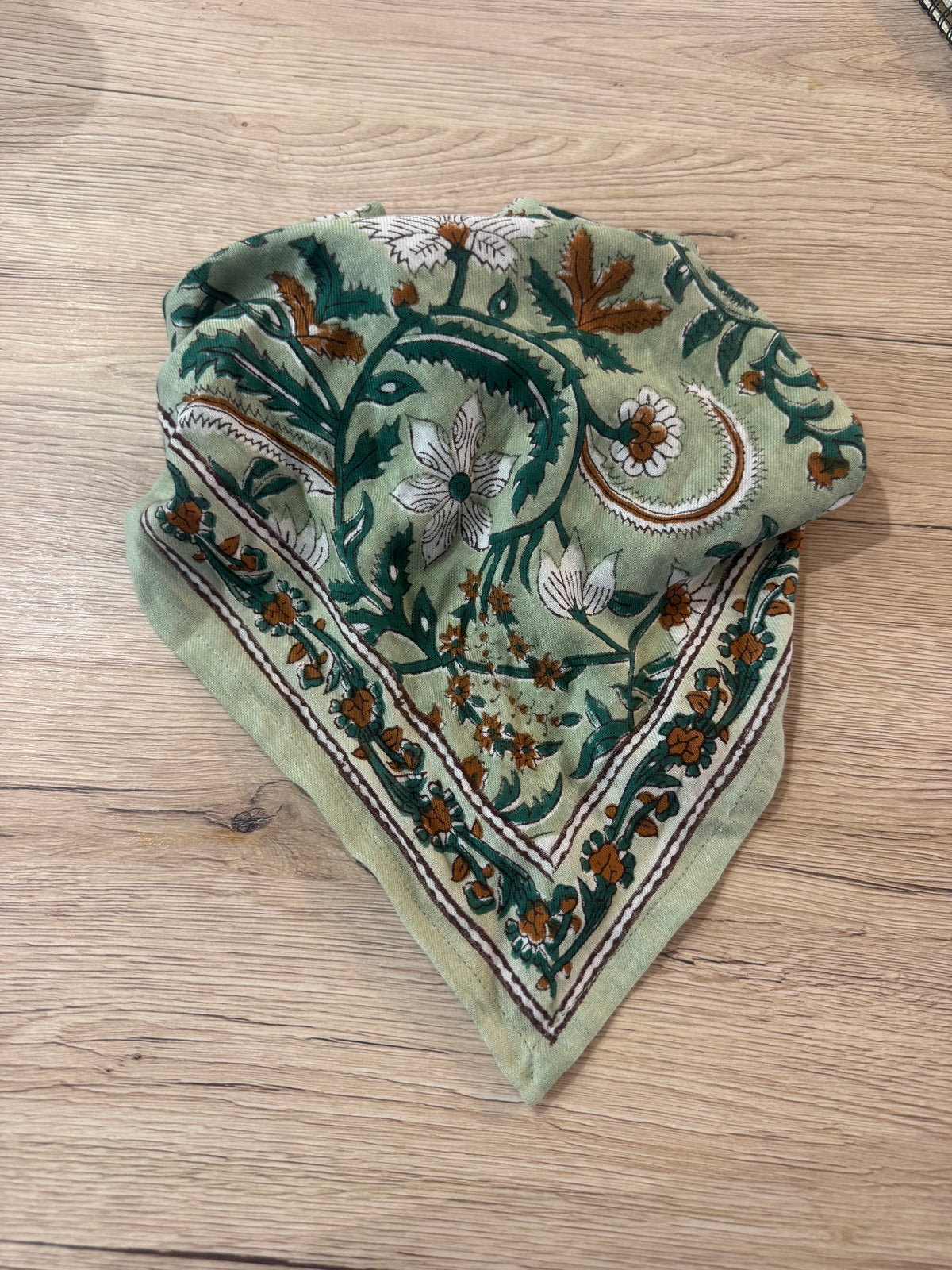 Foulard kaki