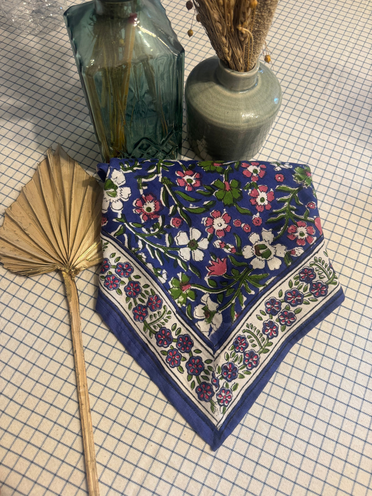 Foulard bleu marine