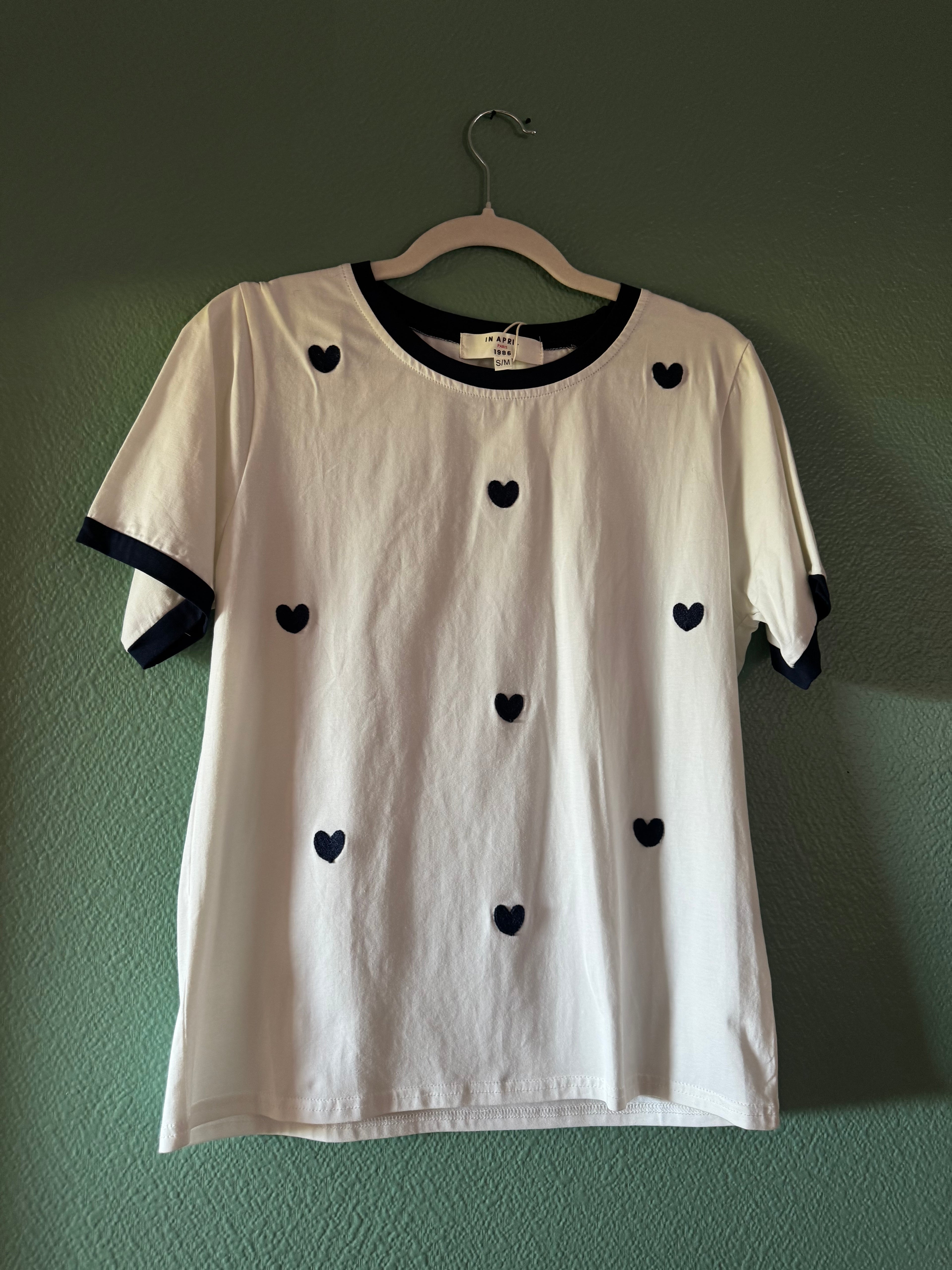 Tee-shirt Blanc avec coeur marine
