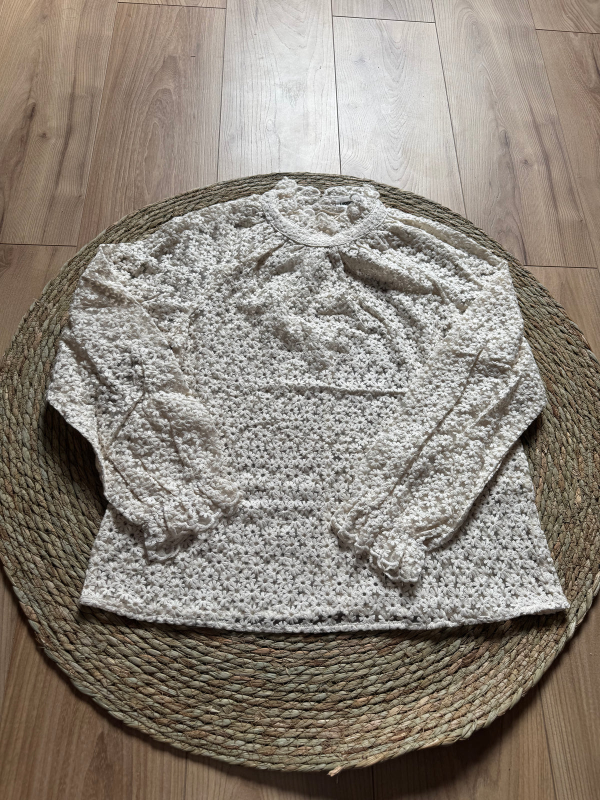 Blouse écrue fleurie brodée