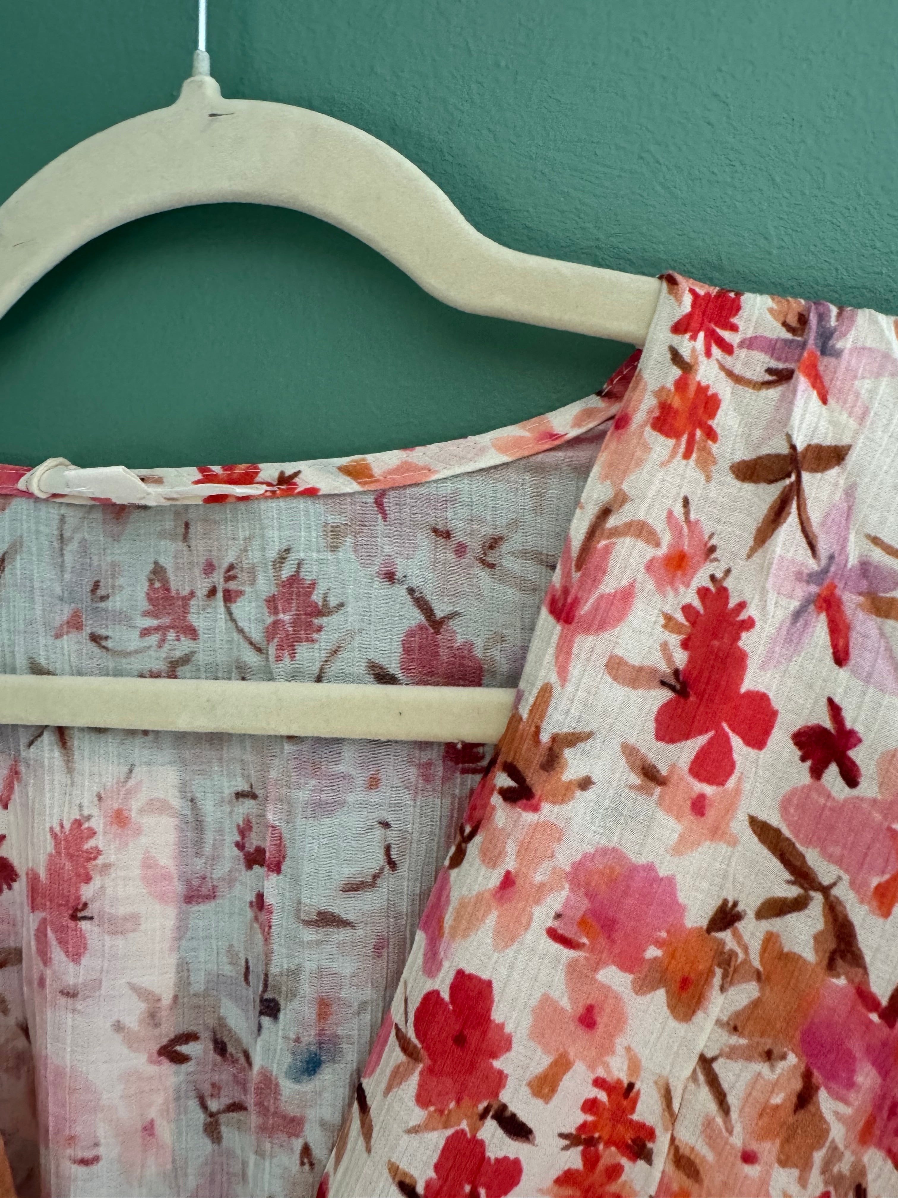 Robe rose courte