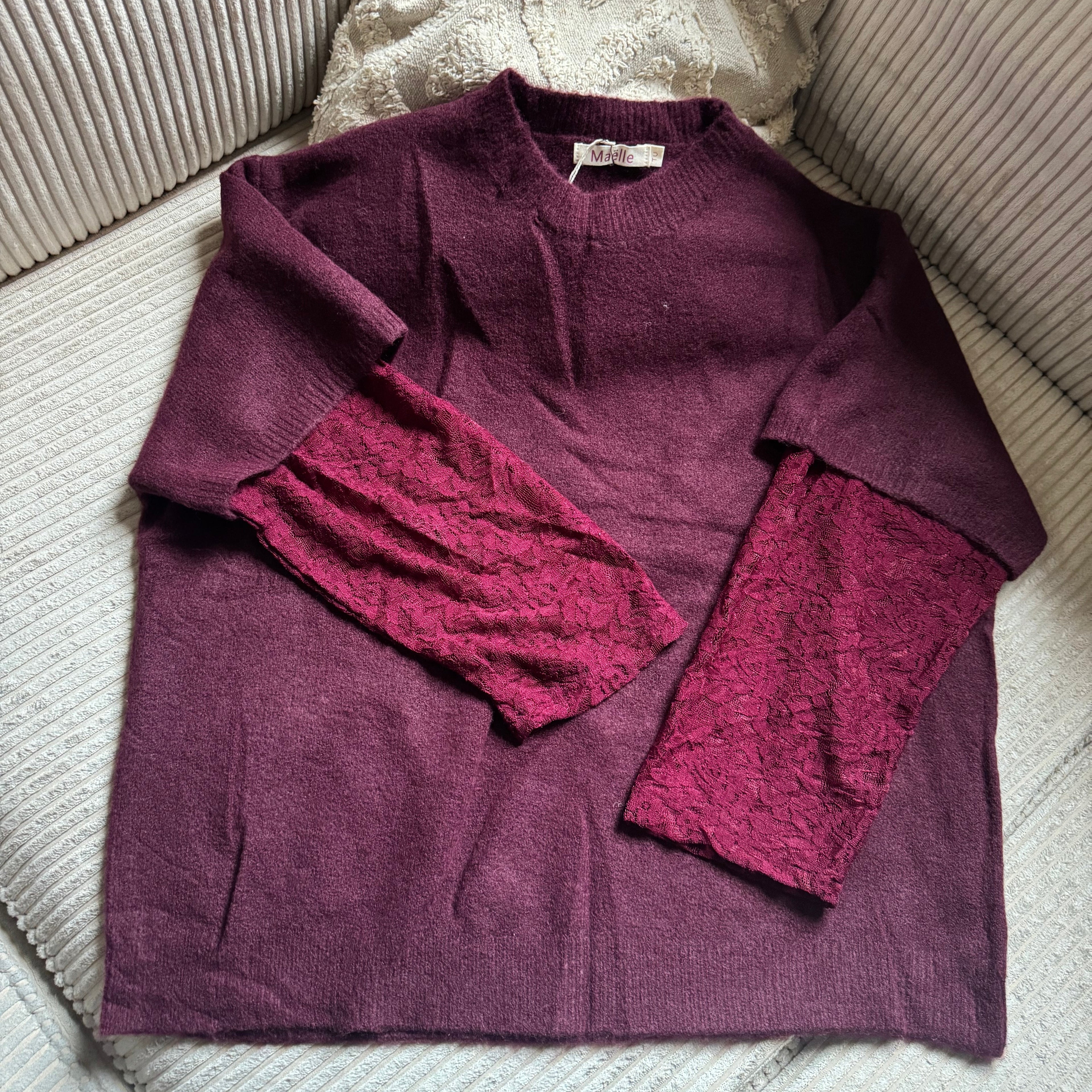 Pull Elise avec manche en dentelle