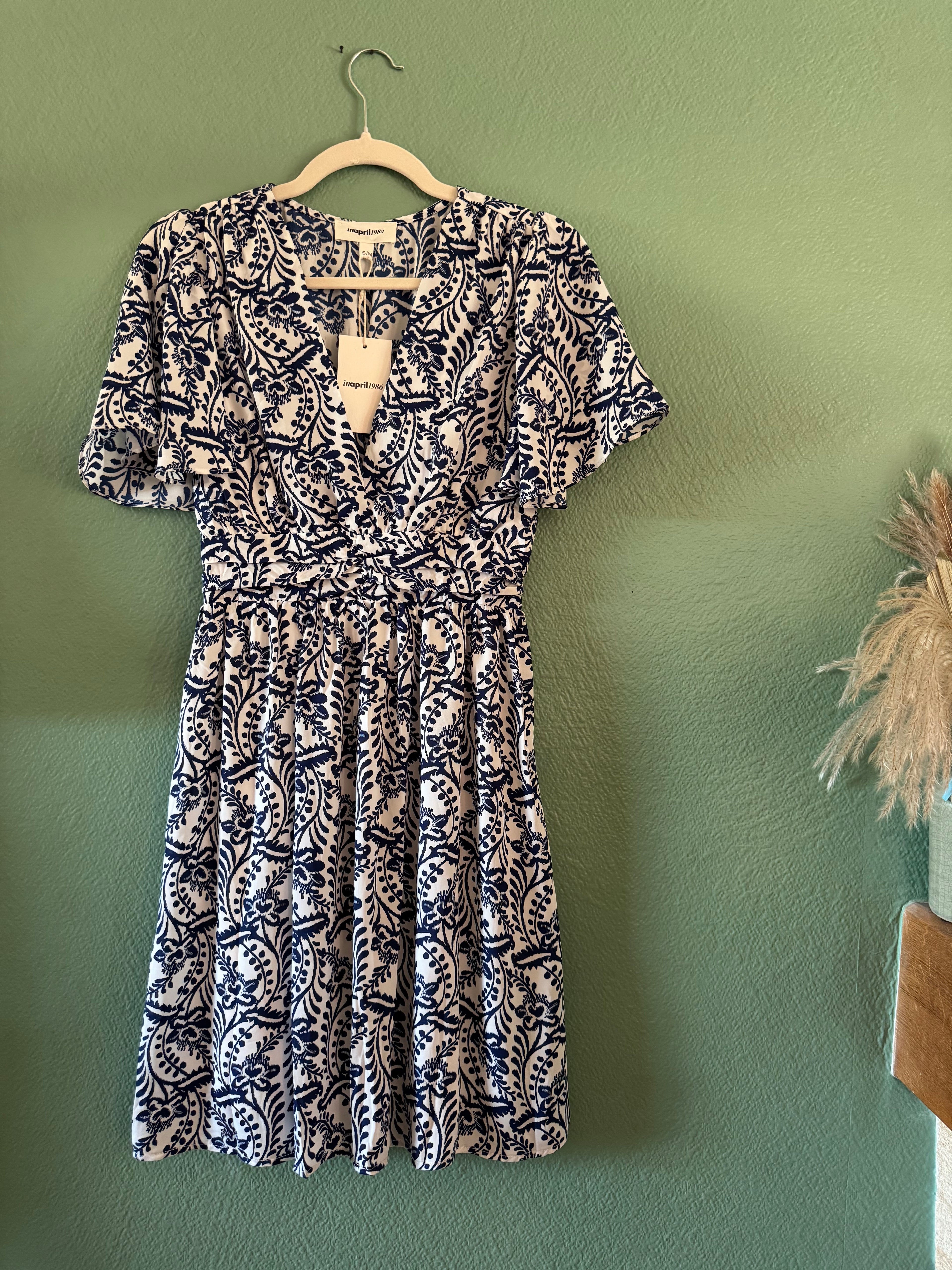 Robe courte blanc et bleu